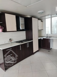 ۹۳متر/خوش نقشه/نیاوران