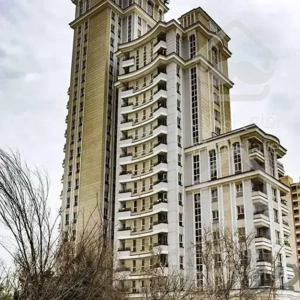 فروش (پیش فروش) تحویل ۳ سال قطعی اقساطی ۱۳۰ متر