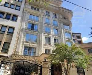 نیاوران ۱۸۰ متر ۳خ فول دنج و مشجر ۳پارکینگ