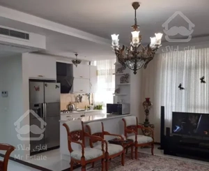 ۸۱متر*2خواب*سالن پرده خور(نورجنوب)چهارباغ