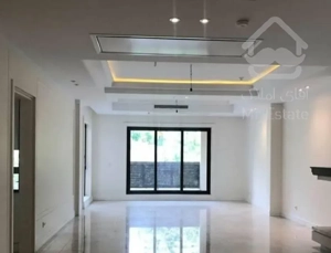 ۱۱۵ متر / فول امکانات/غرق نور/زیر قیمت منطقه/