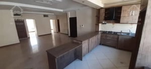 آپارتمان ۱۱۰متر/۳خواب/فول امکانات/شهران جنوبی