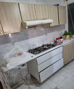 ۵۰متر طبقه3با پارکینگ کم واحد چهار راه صدف تهرانسر