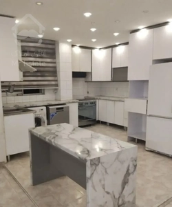 ۱۳۰متری طبقه دوم مجتمع کم واحد۳خواب ابتدای غدیر