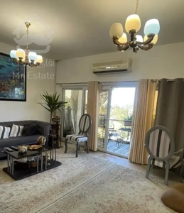 ساحلی ، شهرکی ، بر جاده