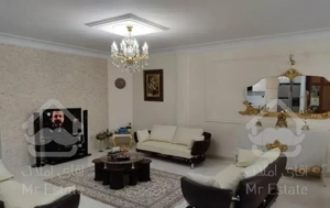 آپارتمان ۱۲۵ متری/دو خواب/آجودانیه