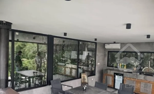 شرایط/خزرشهرجنوبی/نوساز/استخردار