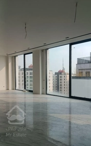 فروش آپارتمان ۲۲۰ متری ۳ خوابه در اراج