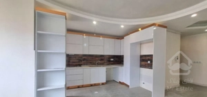 * سناتـور *آپارتمان81مترباآسانسوروپارکینگ اختصاصی