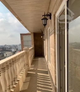 160متر ۳ خوابه،طبقه ۸ در خیابان بین محبوبی شریعتی