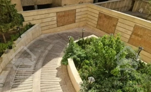 ۹۳متر نوساز/سالن کاملا مربع نور مستقیم/مالک منعطف