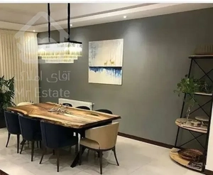 فروش اپارتمان ۱۰۴ متری ۲ خوابه در برج باغ ازگل