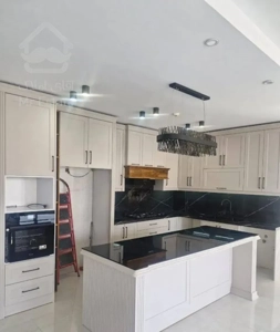 آپارتمان 110متری/دو خوابه/سالن پرده خور