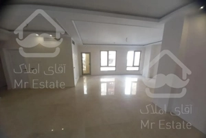 ۱۴۰متر/۳خواب/نوساز/غرق نور