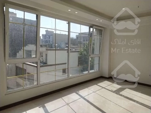 آپارتمان نوساز ۳ خواب ۲ پارکینگ در شهرک غرب