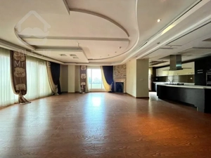 فروش اپارتمان 220 متری ولنجک