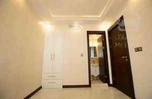 ۵۱ متر / لوکس / منطقه پنج‌ تهران / دنج