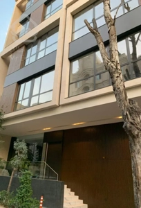 فروش اپارتمان 200 متری زعفرانیه