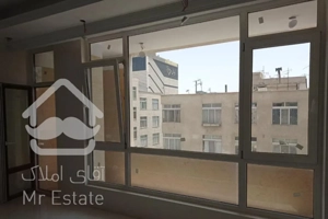 125متر/کلید نخورده/گلنازشمالی/نورگیر و ویودار