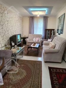 ۵۵ متر « سالن پرده خور » خطی رو به آفتاب/ بلوار فردوس