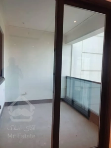 فروش اپارتمان 220 متری زعفرانیه