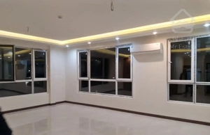 ۱۳۰ متری / نوزده بهمن / تخلیه فوری