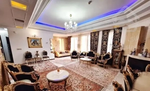 فرمانیه ۱۷۶ متر سه خواب به قیمت دسترسی بی نظیر