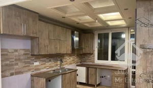 ۱۲۰ متر فول امکانات ۳ خوابه خوش نقشه همایونشهرجنوب