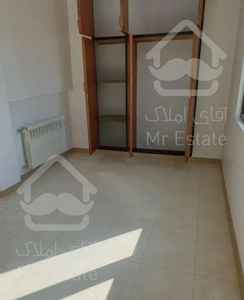 کرمان خیابان رویان ، ۷۵متر ،۲خواب ، آسانسور انباری