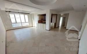 110 متری سوهانک غرق در نور