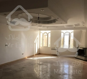 ١٠٥متر فول امکانات چهارباغ شرقی