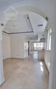 آپارتمان 92 متری واقع در امیرآباد شمالی