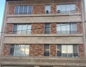 فروش اپارتمان طبقه اول