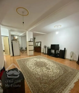 105متر آپارتمان طبقه  2 سند شش دانگ تک برگ