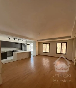 ۱۰۰ متر / سالن پرده خور / زیر قیمت / بعثت