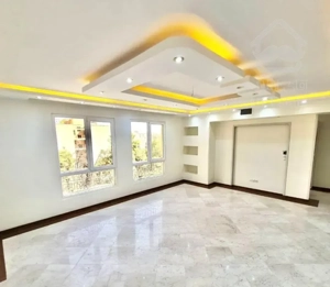 ۱۰۰متر/سالن پرده خور/پشت تیراژه/خوش نقشه/بسیارشیک