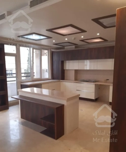 مرزداران ابراهیمی ۱۸۶ متر ۲پارکینگ واحد در ساختمان