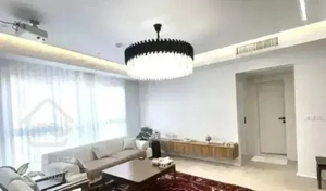 ۹۰متر * ۲خواب * طوقانی * سرمایه‌گذاری *