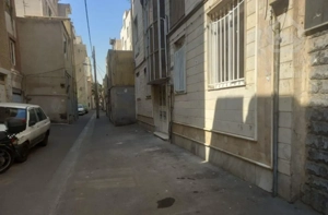 فروش آپارتمان ۶۰ متری ۲ خوابه طبقه ۲ در گمرک