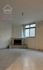 مطهری۹۲متر با پارکینگ و انباری طبقه ۲( اکازیون )