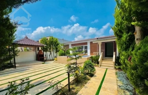 ویلا باغچه فلت ۲۲۰ متر استخردار شهرکی سندتکبرگ