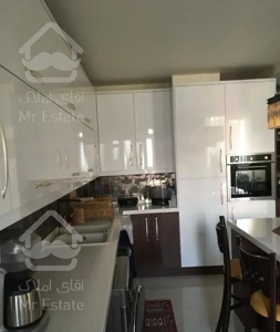 ۱۰۷ متری دو خوابه سند دار شهرک سرسبز صدرا