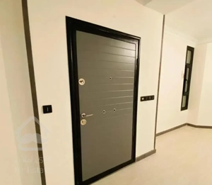 خیابان بهار72مترباپارکینگ و آسانسورروبه خیابان