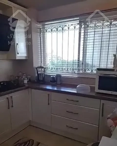 191 متر سه خوابه رهن کامل شهرک امید