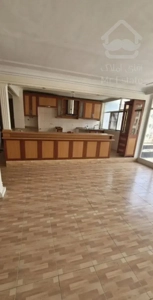 ۲۲۰ متر ۳ خواب مسکونی شهرآرا  باقرخان