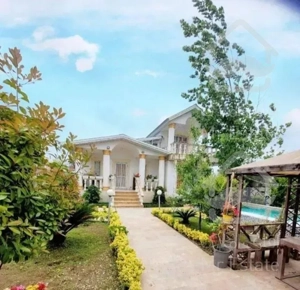 ویلا استخردار ۴۰۰ متری منطقه برند جنگلی