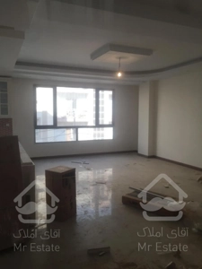 ١٣٦ متر سه خواب چهارباغ