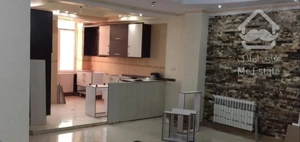 ۹۰ متر دو خوابه فول امکانات رو به آفتاب