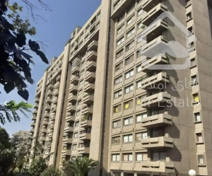 آپارتمان مسکونی ۱۶۷ متری ۳ خوابه