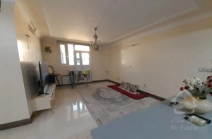 آپارتمان ۹۲ متری / ملکی / تاپ لوکیشن بلوار گلستان